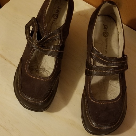 Shoes - Picture 2 of 2